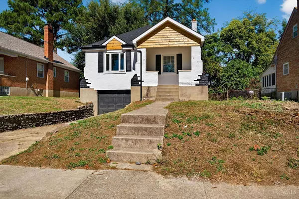 3849 Oak Crest Ave, Silverton, OH 45236