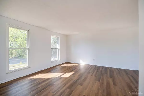 11492 Pippin Rd, Colerain Twp, OH 45231