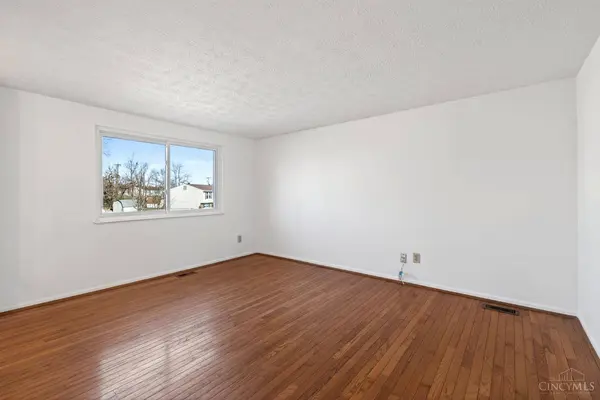 1847 Del Rio Dr, Hanover Twp, OH 45013