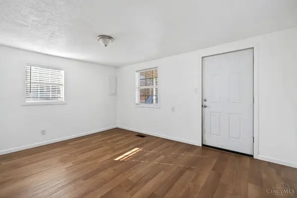 492 Seven Mile Ave, Hamilton, OH 45011