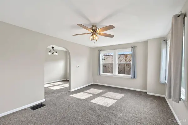 2044 Caldwell St, St Clair Twp, OH 45011