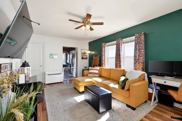 902 N E St, Hamilton, OH 45013