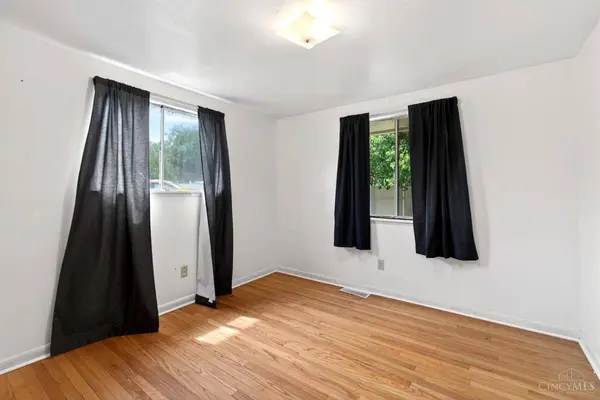 96 Chickasaw Dr, Hamilton, OH 45013