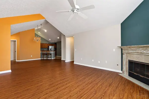 1364 Cotswold Ln, Hamilton, OH 45013