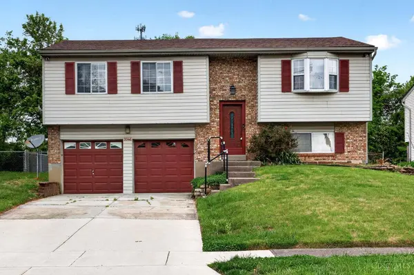 9946 Greenriver Dr, Cincinnati, OH 45231