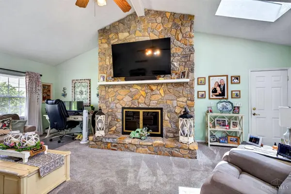 699 Columbia Rd, Hamilton, OH 45013