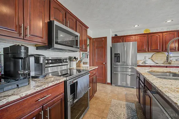 3965 Tolbert Rd, Trenton, OH 45067