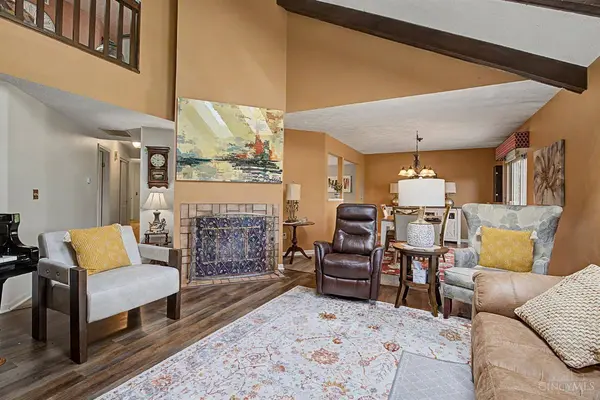 755 Hidden Cir, Washington Twp, OH 45458