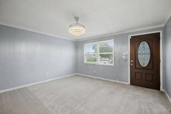 967 Harrogate Ct, Forest Park, OH 45240