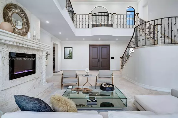 168 Fiesta Way, Fort Lauderdale, FL 33301