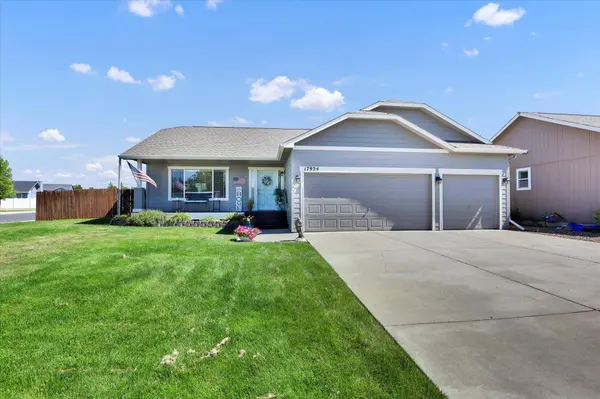 17924 N Colton Ct, Colbert, WA 99005