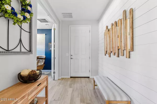 22904 E INDIANA Avenue, Queen Creek, AZ 85142