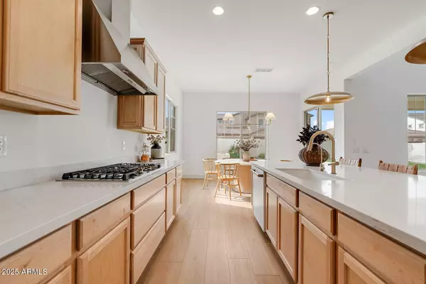 20501 E SONOQUI Boulevard, Queen Creek, AZ 85142