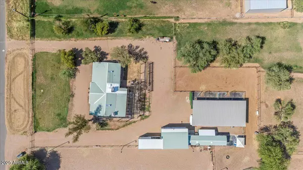 42803 N MURPHY Avenue, San Tan Valley, AZ 85140