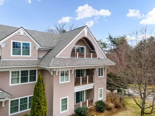 100 Shepards Cove RD #H308, Kittery, ME 03904