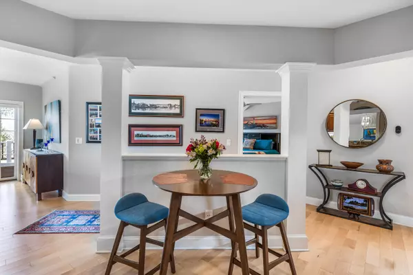 100 Shepards Cove RD #H308, Kittery, ME 03904