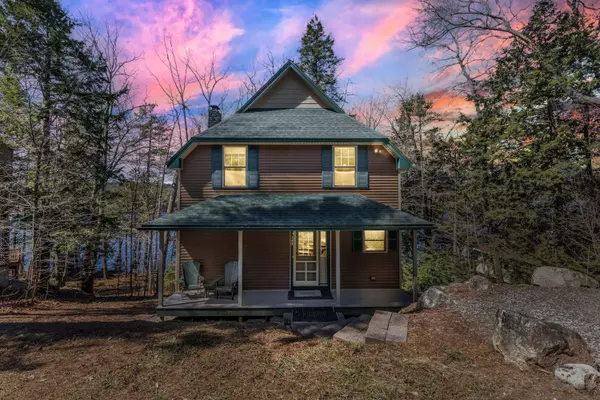 143 Beach RD, Naples, ME 04055