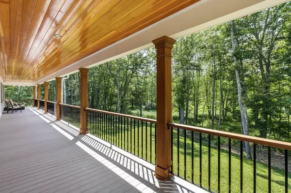 1914 Tatnic RD, Wells, ME 04090