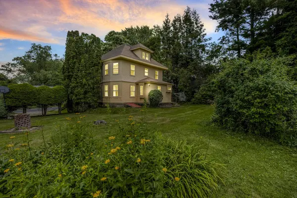 493 Main ST, Eliot, ME 03903