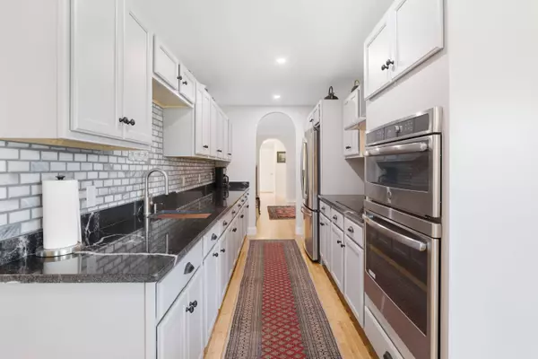 29 Folly Farm RD, Lebanon, ME 04027