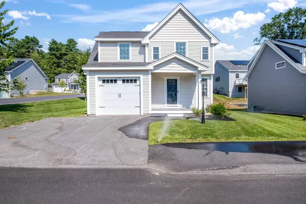 57 Copley DR, Dover, NH 03820