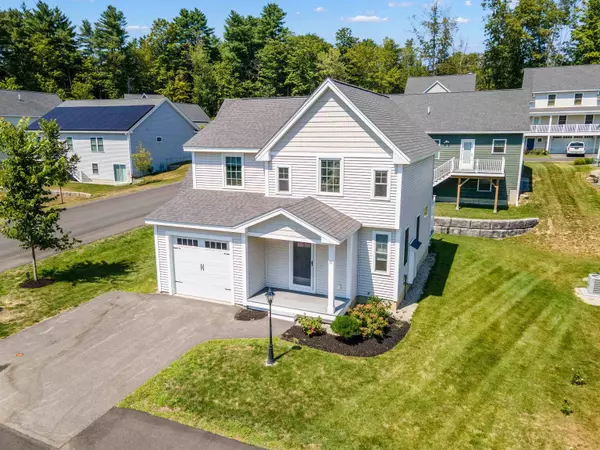 57 Copley DR, Dover, NH 03820