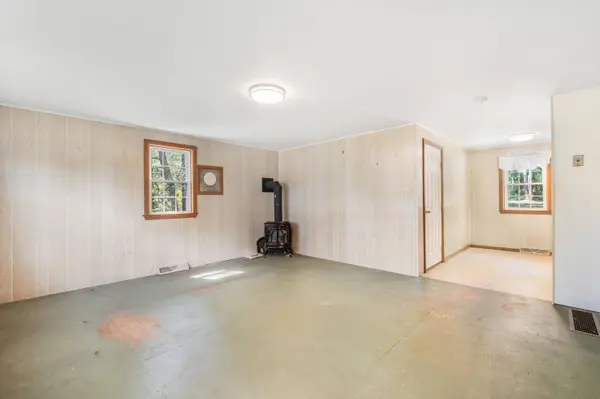 33 Norton RD, Kittery, ME 03904