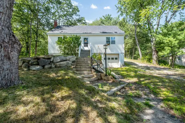 33 Norton RD, Kittery, ME 03904