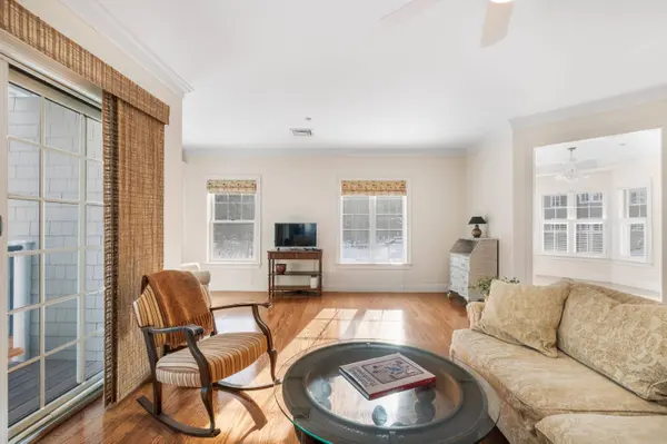 100 Shepard's Cove RD #G107, Kittery, ME 03904