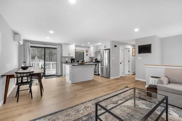 7 Camden AVE, York, ME 03909