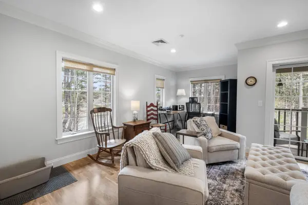 100 Shepards Cove RD #H201, Kittery, ME 03904