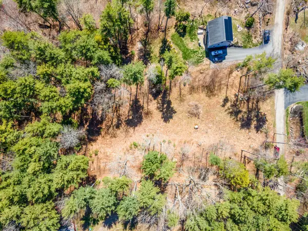 33 Paul ST, York, ME 03909