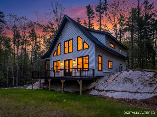 141 Logging RD, York, ME 03902