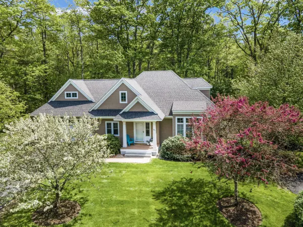 100 Shepards Cove RD #D1, Kittery, ME 03904