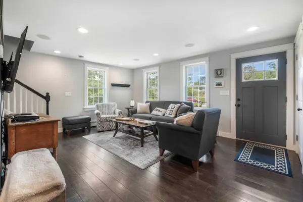 23 Adams DR, Kittery, ME 03904