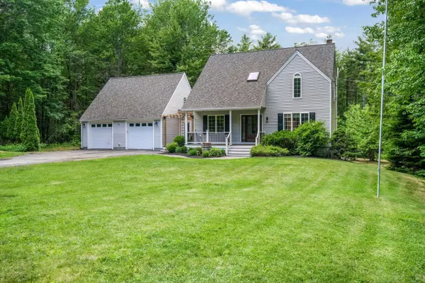 12 Whitney Pines DR, Standish, ME 04084