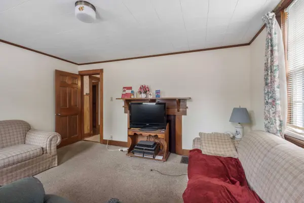131 Dennett RD, Kittery, ME 03904
