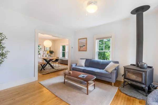19 Stimson ST, Kittery, ME 03904
