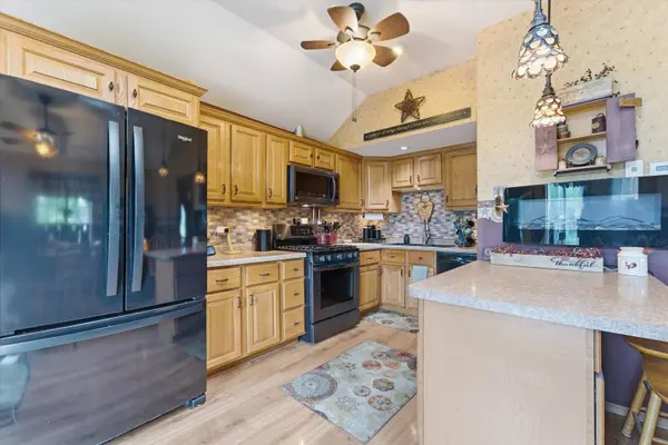 10606 W Eastwood RD, Beach Park, IL 60087