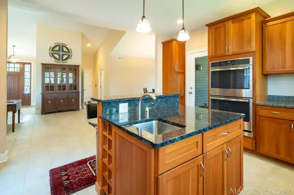 11815 Henrietta NE Drive, Rockford, MI 49341