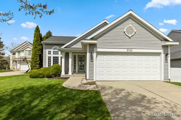 5763 Sugarberry SE Drive, Kentwood, MI 49512