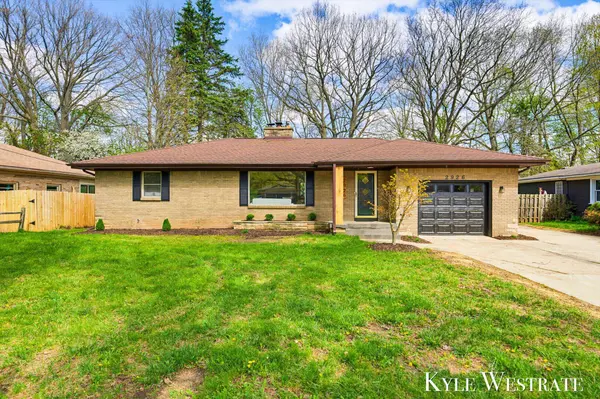 2926 Chamberlain SE Avenue, Grand Rapids, MI 49508