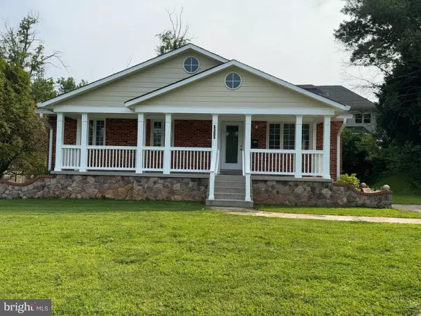 6305 HAWAII CT, Alexandria, VA 22312