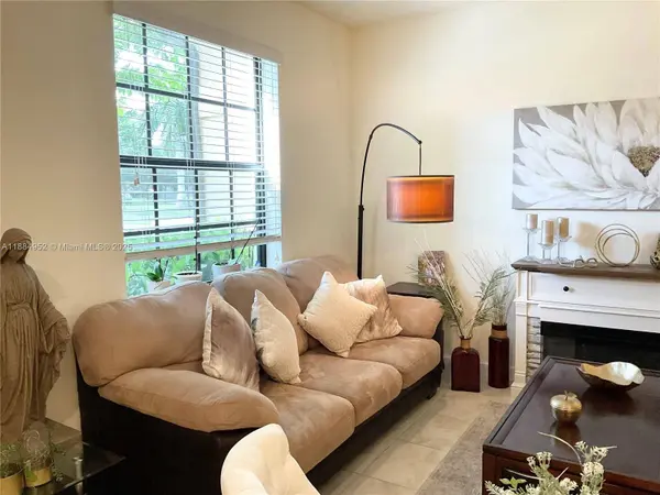 11419 SW 248th Ln, Homestead, FL 33032