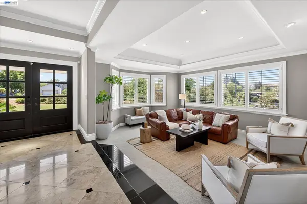 2337 Grosvenor Heights Ct, Livermore, CA 94550