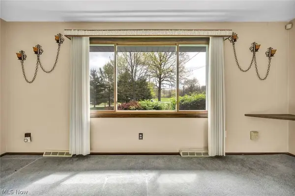 3446 Niles Carver RD, Mineral Ridge, OH 44440