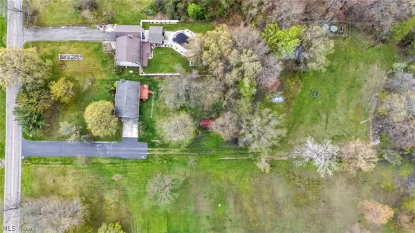 3446 Niles Carver RD, Mineral Ridge, OH 44440