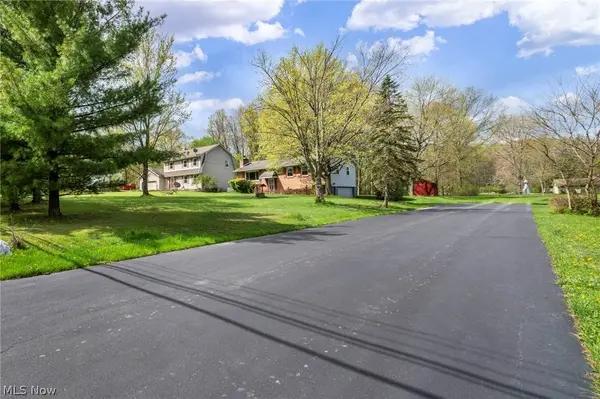 3446 Niles Carver RD, Mineral Ridge, OH 44440