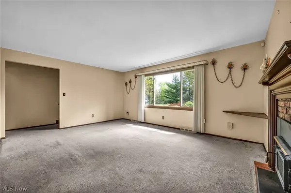 3446 Niles Carver RD, Mineral Ridge, OH 44440