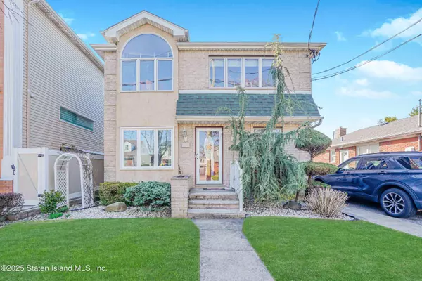 125 Laconia AVE, Staten Island, NY 10305